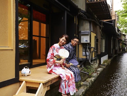 プレス写真
